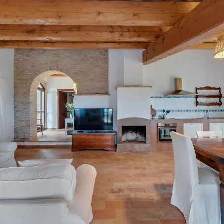 Belvilla By Oyo Rosa Lavanda Holiday home *